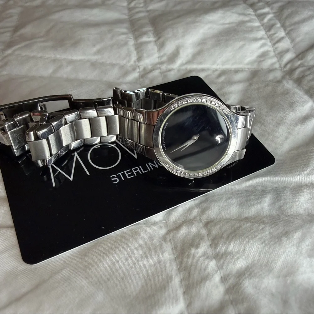 Authentic Movado Serio Watch Classic Minimalist Swiss Luxury + Certificate
